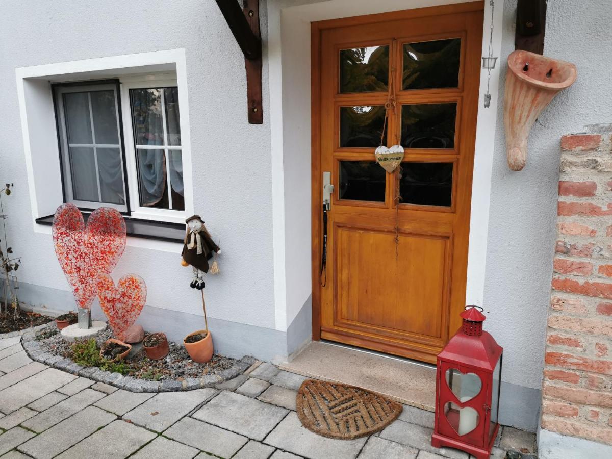 Gaestezimmer Reitinger Siegenburg Exteriör bild
